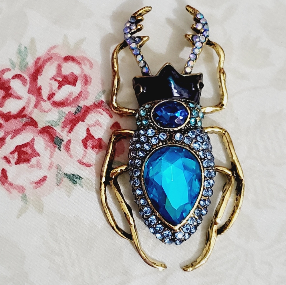 Enamel blue crystal Bug insect beetle gold brooch necklace pendant New Beautiful - Picture 9 of 14